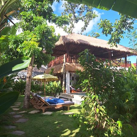 Twiny'S Hotel Kuta  Екстериор снимка